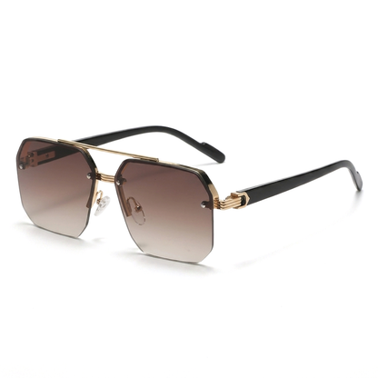 Aurum Gold Braune Glaeser schraeg